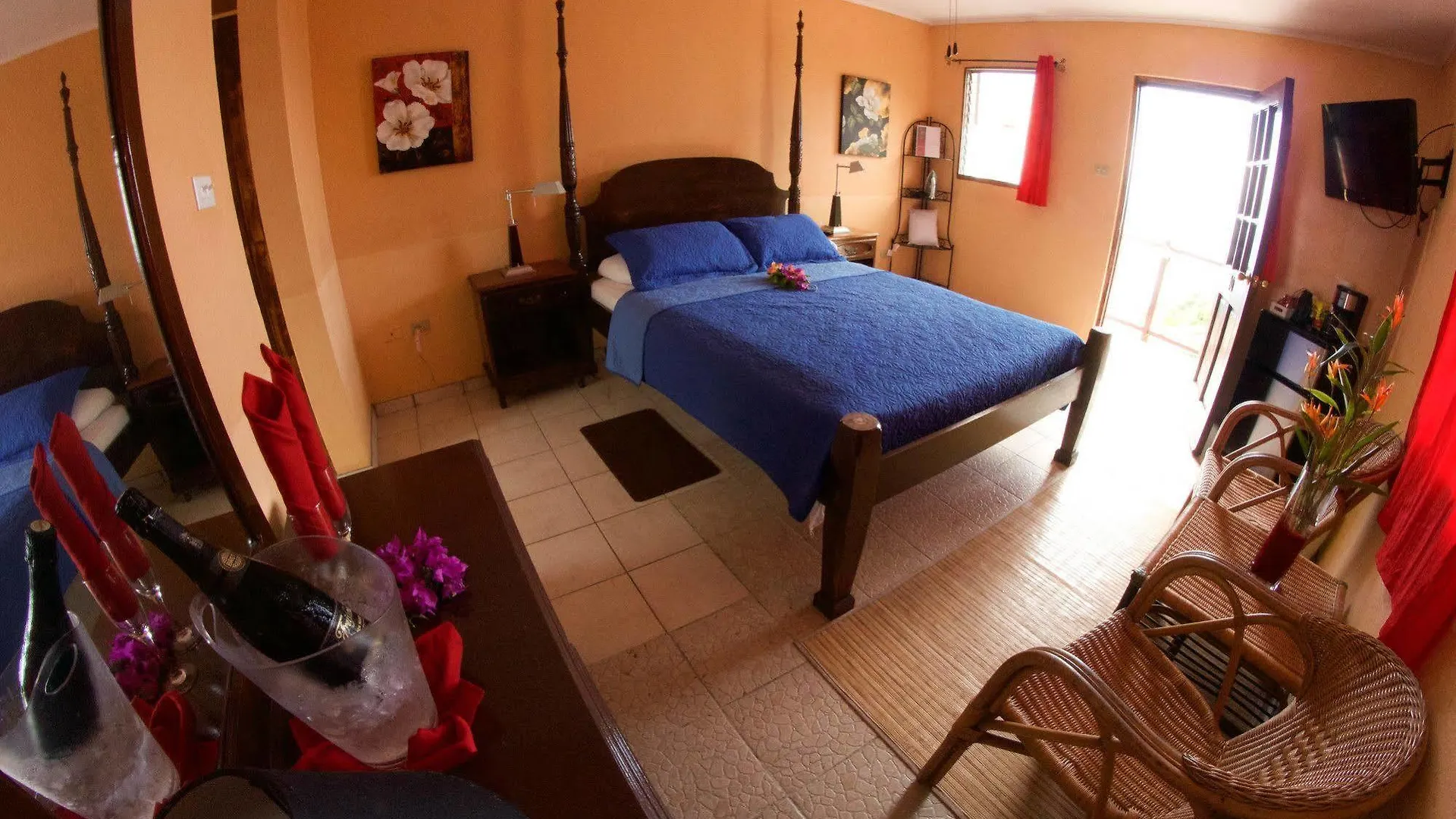 ** אורחן Saba Scout'S Place Hotel באונאייר, סנט יוסטיישיוס ו-סאבה